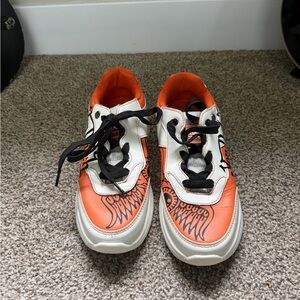 Von Dutch Sneakers in Orange and White